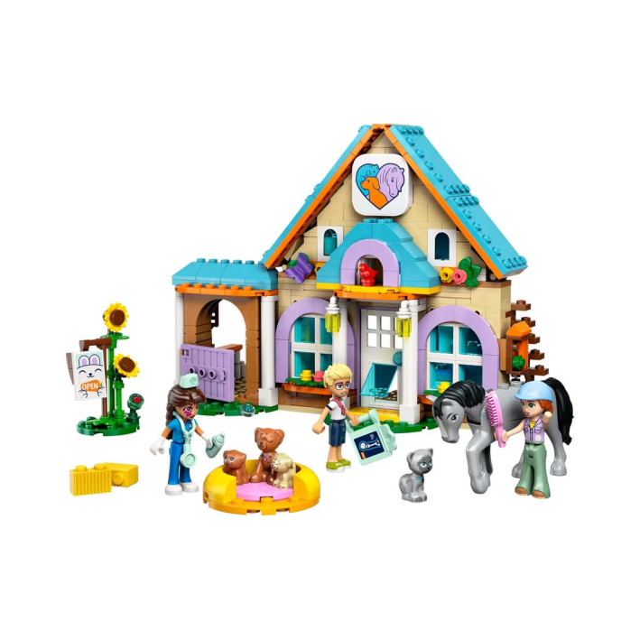 42651 | LEGO® Friends Horse and Pet Vet Clinic